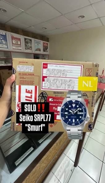 Seiko SRPL77 Smurf packed for shipping