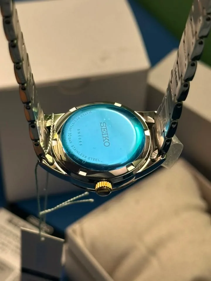 Seiko SSDE008 "Open Heart" Two Tone — photo 6