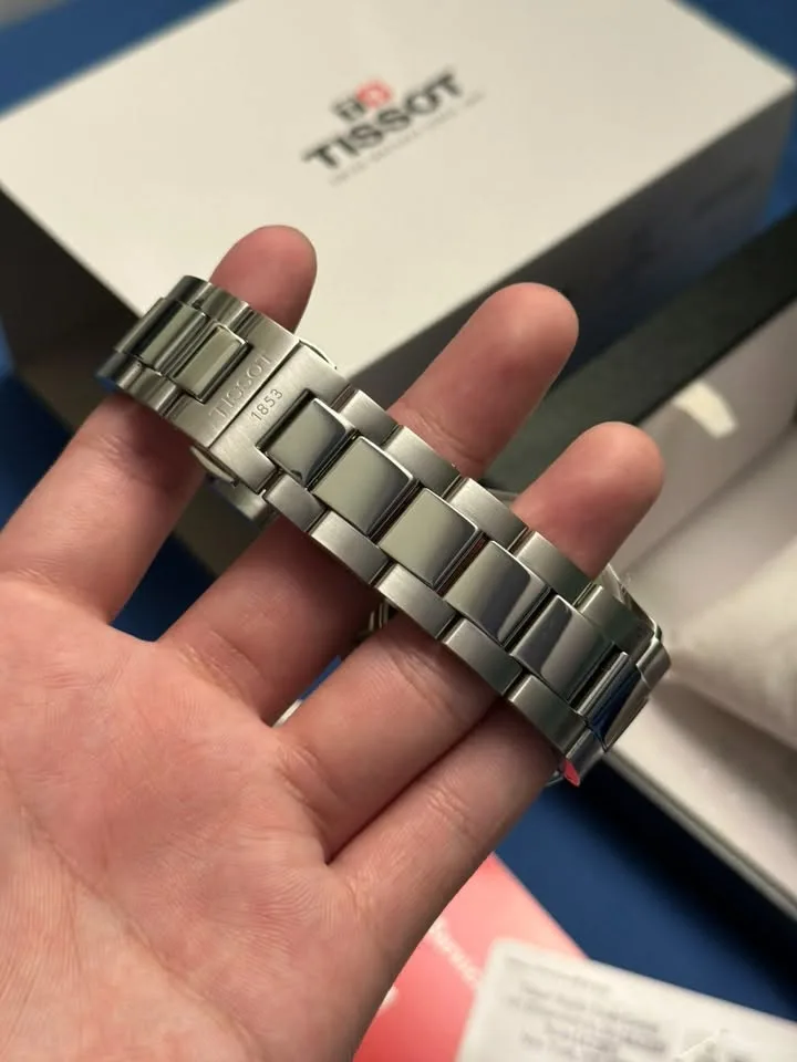 Tissot V8 Swissmatic — photo 5